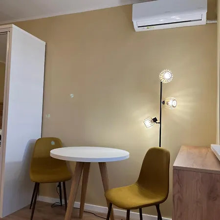 Quiet Flat With Balcony, Free Parking Included Apartment Cluj-Napoca Exterior photo